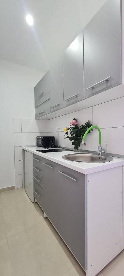 Apartments Ana I Ante ميلنا المظهر الخارجي الصورة